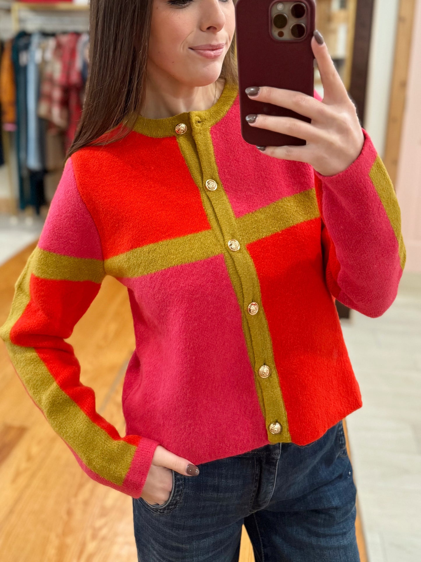 Gold button color block