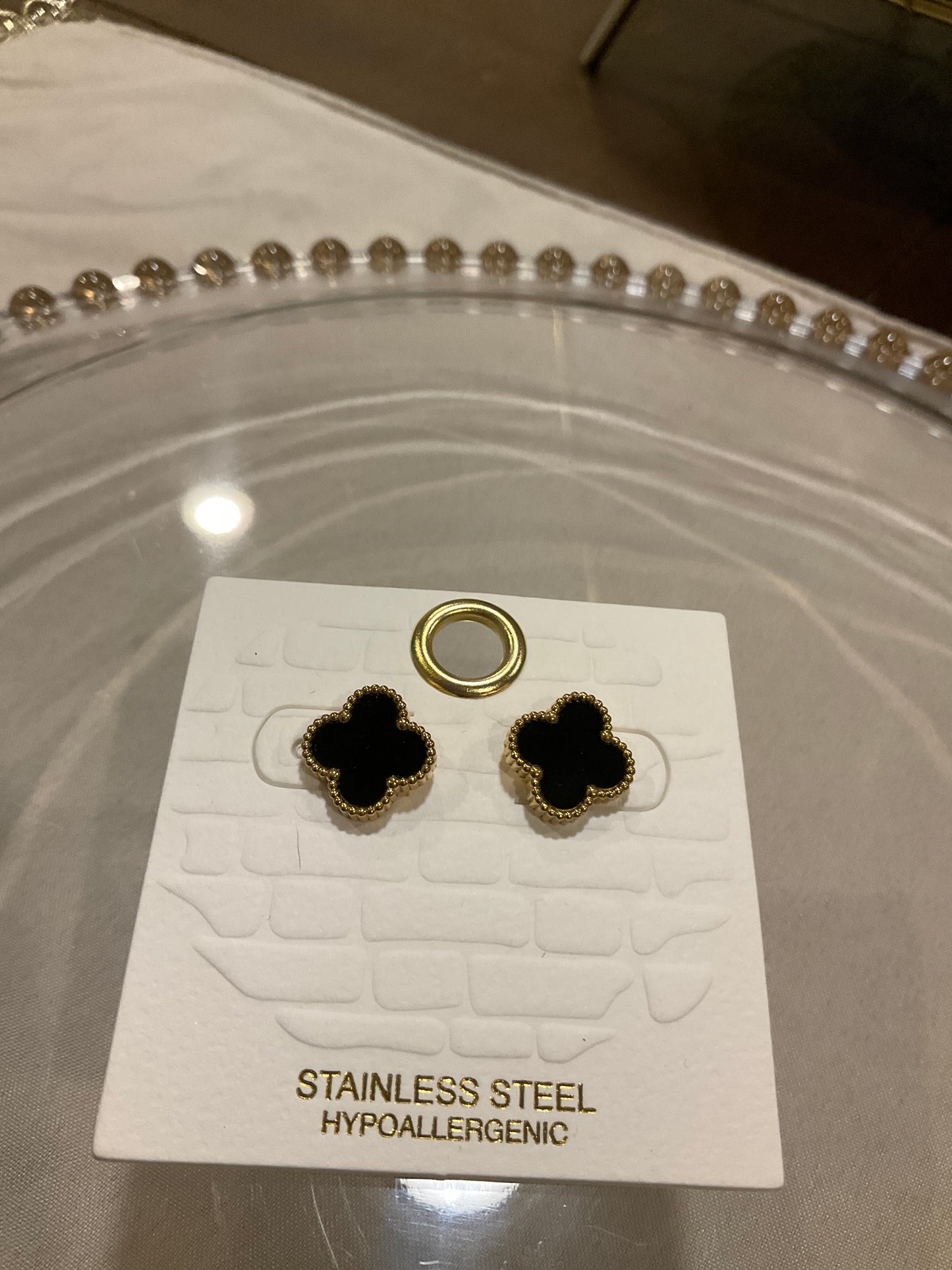 Black clover earring