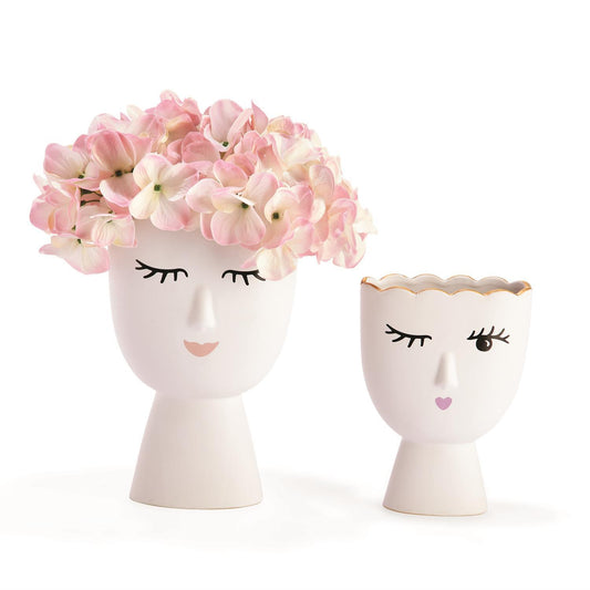 Chic Elegance: Coquette Porcelain Vases