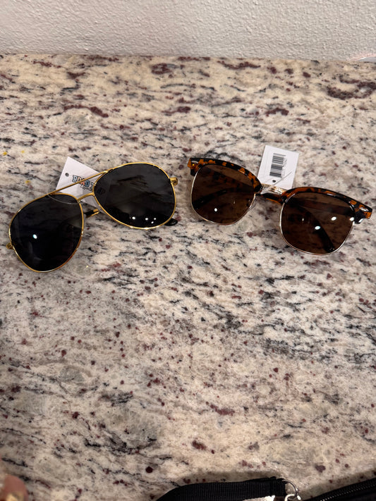 Golden Hour Tortoise Sunnies 😎