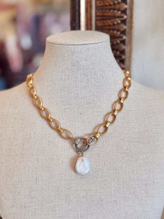 Oval Rolo Disc Pearl Virtue Necklace